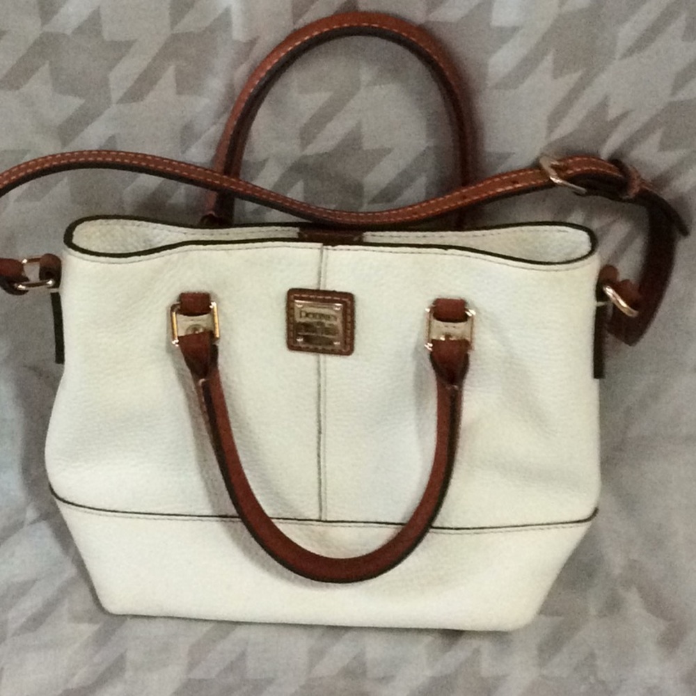 Dooney & Bourke Bag with duster Bag